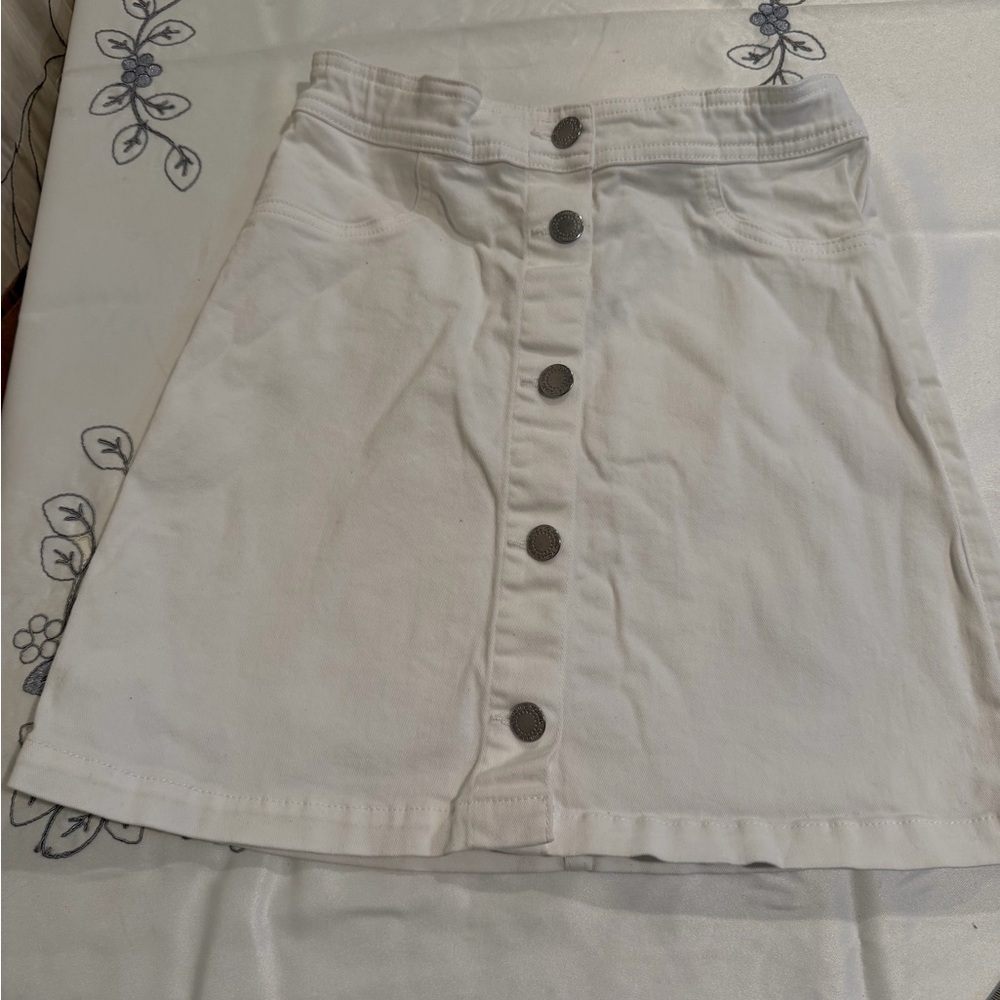 H&M White A-Line Skirt with Button Detail